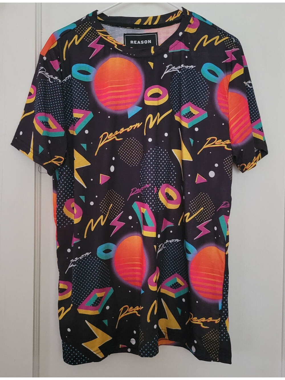Reason Clothing Unisex L Geometric Retro Print Top NWT 80s Style